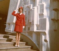 Hostess am Europa-Möbel-Kongress in den Züspahallen, 1969.